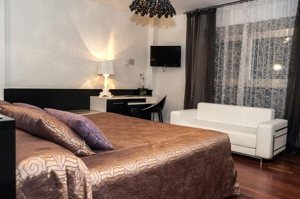 Escuderos Hotel Cruz Argamasilla de Calatrava Eksteriør billede